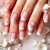 French manicure: klasyczne i nowoczesne style krok po kroku