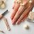 Manicure francuski – klasyka elegancji w trzech krokach